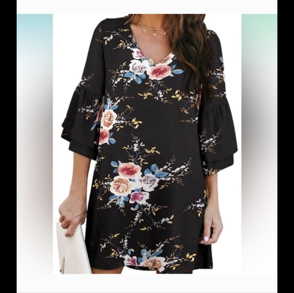 Floral plus size dress - Picture 1 of 2